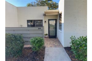 266 SHERWOOD DRIVE, BRADENTON, FL 34210 Sold 03/30/23