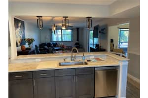 266 SHERWOOD DRIVE, BRADENTON, FL 34210 Sold 03/30/23