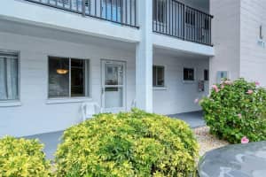 2049 Canal Dr, Bradenton, FL 34207, Sold 06/05/23