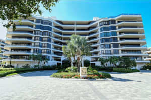 545 SANCTUARY DRIVE, LONGBOAT KEY, FL 34228 Sold 08/28/23