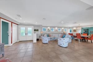 606 OWL WAY, SARASOTA, FL 34236 Sold 04/11/23