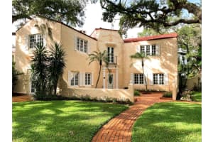 7219 BROUGHTON STREET, SARASOTA, FL 34243 Sold 04/28/23