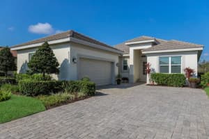 4908 TOBERMORY WAY, LAKEWOOD RANCH, FL 34211 Sold 04/06/23