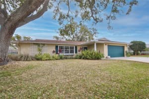 6723 KEYSTONE DRIVE, SARASOTA, FL 34231 Sold 08/21/23