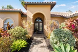 5196 FAR OAK CIRCLE, SARASOTA, FL 34238 Sold 04/17/23