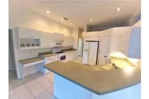 4738 COUNTRY MANOR DRIVE, SARASOTA, FL 34233 Sold 04/25/23
