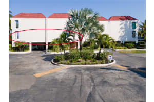 3805 BAY DRIVE, HOLMES BEACH, FL 34217 Sold 09/29/23