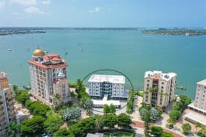 400 GOLDEN GATE POINT, SARASOTA, FL 34236 Sold 06/09/23