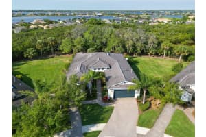 934 MANGROVE EDGE COURT, BRADENTON, FL 34208 Sold 07/07/23