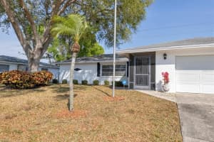 6625 ROXBURY DRIVE, SARASOTA, FL 34231 Sold 05/05/23
