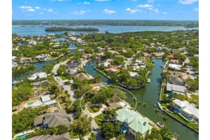 512 VENICE LANE, SARASOTA, FL 34242 Sold 07/17/23