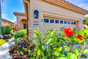 4012 JARDIN LANE, SARASOTA, FL 34238 Sold 07/18/23