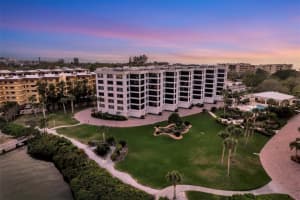 8735 MIDNIGHT PASS ROAD, SARASOTA, FL 34242 Sold 04/20/23