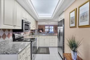 8735 MIDNIGHT PASS ROAD, SARASOTA, FL 34242 Sold 04/20/23