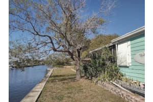 120 SAINT GEORGE CIRCLE, APOLLO BEACH, FL 33572 Sold 05/12/23