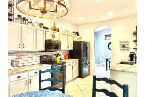 5588 NEW COVINGTON DRIVE, SARASOTA, FL 34233 Sold 04/28/23