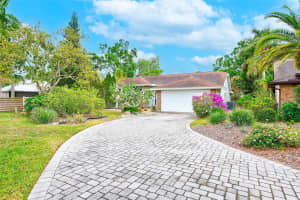 4722 FOY PLACE, SARASOTA, FL 34243 Sold 04/13/23
