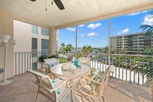 1240 DOLPHIN BAY WAY, SARASOTA, FL 34242 Sold 05/15/23