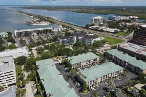 3203 BAY CLUB CIRCLE, TAMPA, FL 33607 Sold 04/06/23