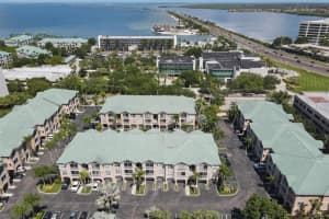 3203 BAY CLUB CIRCLE, TAMPA, FL 33607 Sold 04/06/23