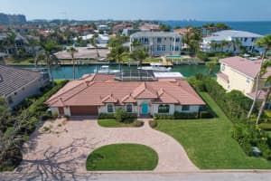 595 BOWSPRIT LANE, LONGBOAT KEY, FL 34228 Sold 08/22/23