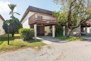 3366 RAMBLEWOOD COURT, SARASOTA, FL 34237 Sold 04/25/23