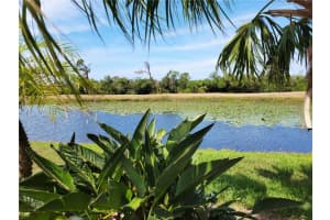 8566 Lakeside Dr Englewood, FL 34224 Sold 03/31/23