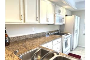 2634 WOODGATE LANE, SARASOTA, FL 34231 Sold 05/15/23
