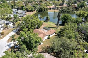 5016 79th Avenue Plz E Sarasota, FL 34243 Sold 04/24/23