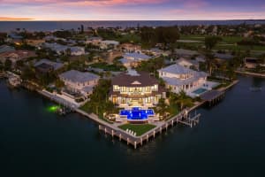 621 NORTH POINT DRIVE, HOLMES BEACH, FL 34217 Sold 04/28/23