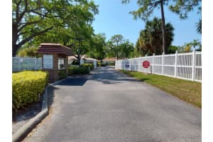 5843 GARDEN LAKES DRIVE, BRADENTON, FL 34203 Sold 05/18/23