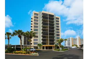 627 ALHAMBRA ROAD, VENICE, FL 34285 Sold 05/11/23