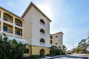 920 COOPER STREET, VENICE, FL 34285 Sold 05/04/23