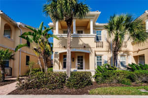 1818 BURGOS DRIVE, SARASOTA, FL 34238 Sold 04/19/23