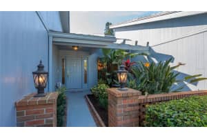 2630 MOSS OAK DRIVE, SARASOTA, FL 34231 Sold 07/28/23