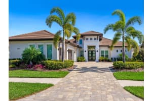 8217 GRANDE SHORES DRIVE, SARASOTA, FL 34240 Sold 04/28/23