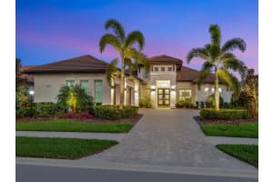 8217 GRANDE SHORES DRIVE, SARASOTA, FL 34240 Sold 04/28/23