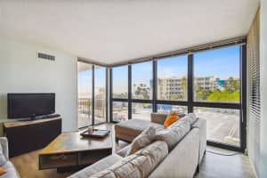 5396 Gulf Blvd #306 St Petersburg, FL 33706 - Off Market