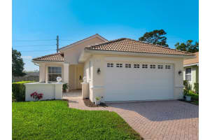 4275 REFLECTIONS PARKWAY, SARASOTA, FL 34233 Sold 05/22/23