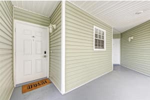 6826 STONES THROW CIRCLE, ST PETERSBURG, FL 33710 Sold 03/25/23