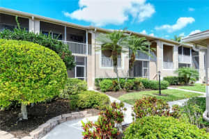 5301 MAHOGANY RUN AVENUE, SARASOTA, FL 34241 Sold 05/02/23