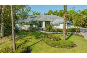 5006 COCO PLUM WAY, SARASOTA, FL 34241 Sold 04/21/23