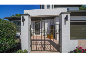 1348 TEAROSE PLACE, SARASOTA, FL 34239 Sold 06/23/23