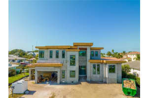 531 GOLF LINKS LANE, LONGBOAT KEY, FL 34228 Sold 12/11/23