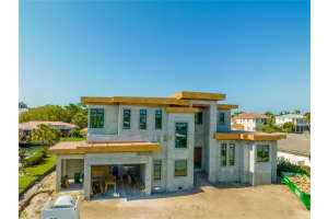 531 GOLF LINKS LANE, LONGBOAT KEY, FL 34228 Sold 12/11/23