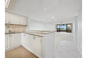 5770 MIDNIGHT PASS ROAD, SARASOTA, FL 34242 Sold 05/04/23