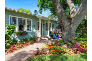 1122 POMELO AVENUE, SARASOTA, FL 34236 Sold 06/06/23