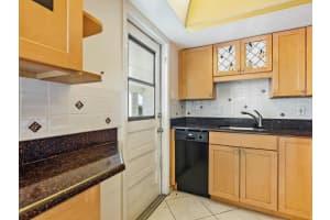 2217 BAYSHORE GARDENS PARKWAY, BRADENTON, FL 34207 Sold 06/13/23