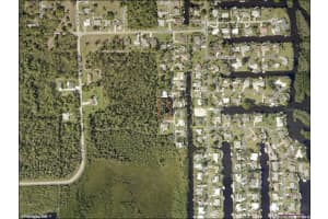 2271 Westwood Rd, NORTH FORT MYERS