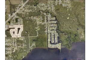 2271 WESTWOOD ROAD, NORTH FORT MYERS, FL 33917 - MLS#MFRA4563628